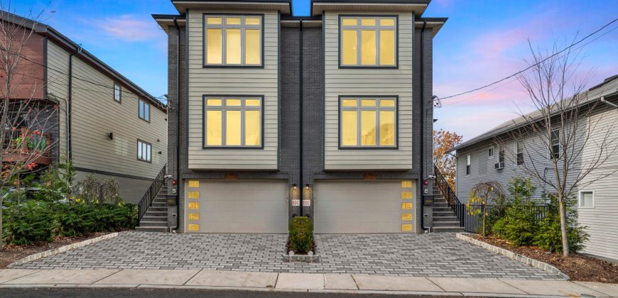 TWO FAMILY SIDE BY SIDE GREAT INVESTMENT