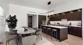 Luxury 2BD/2BA Condo Near the Embarcadero and The Financial District