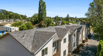NEW Construction 7-Plex 3/2 Townhomes