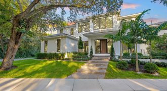 Casa Tesoro | The Treasure of Rio Vista Fort Lauderdale