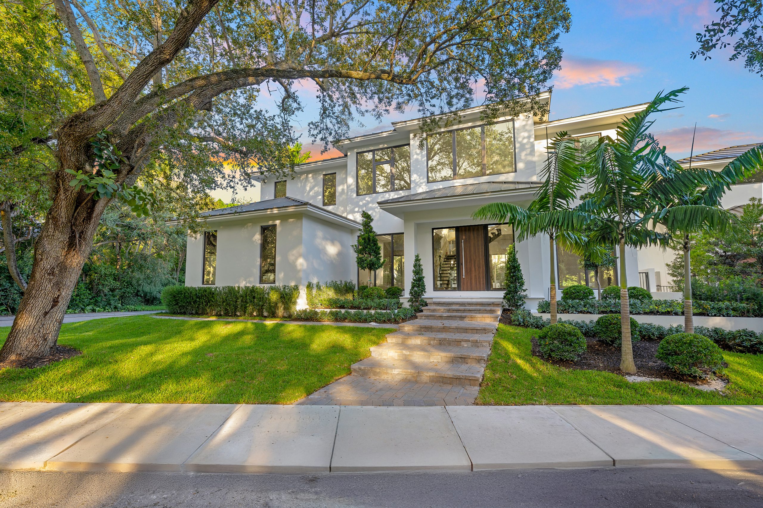 Casa Tesoro | The Treasure of Rio Vista Fort Lauderdale