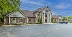 385 Meridian Parke Lane – Greenwood, IN