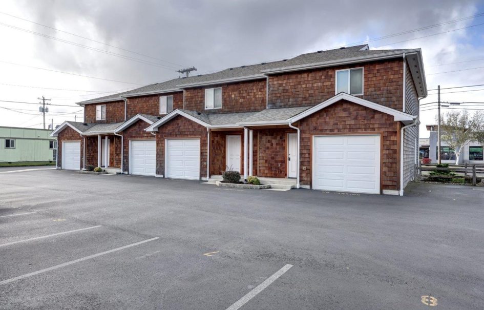 Seaside Oregon 8 Plex